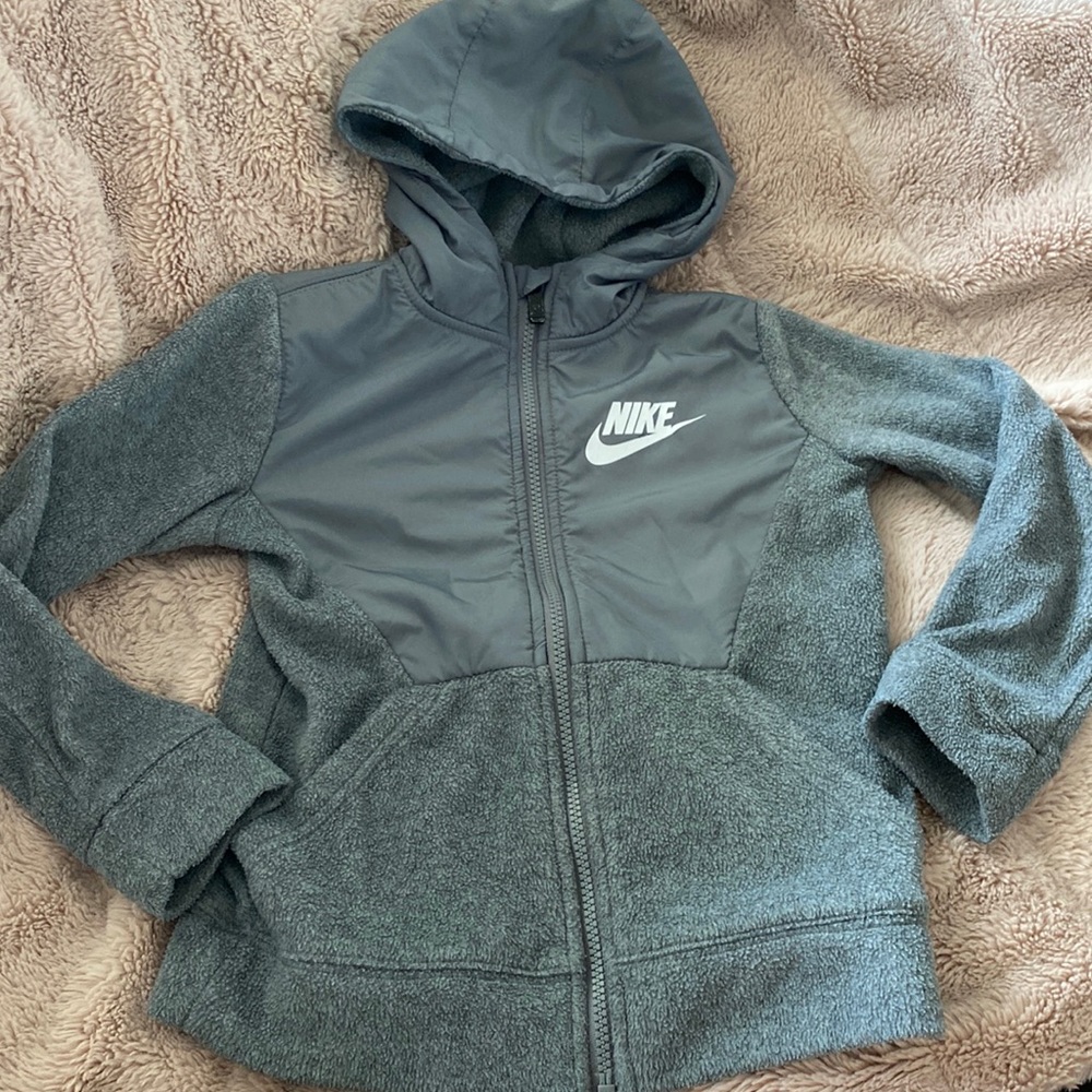 Nike Jacket/ Sweater